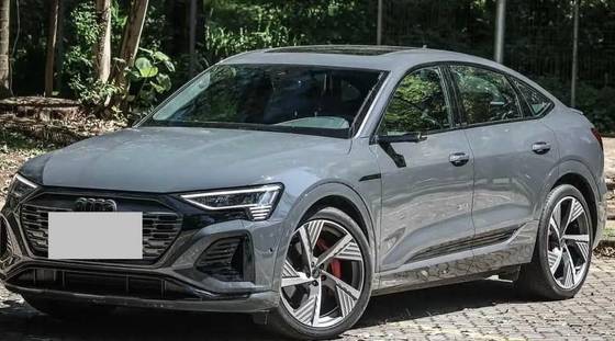 AUDI Q8 E-TRON 55 ELÉTRICO SPORTBACK LAUNCH EDITION QUATTRO
